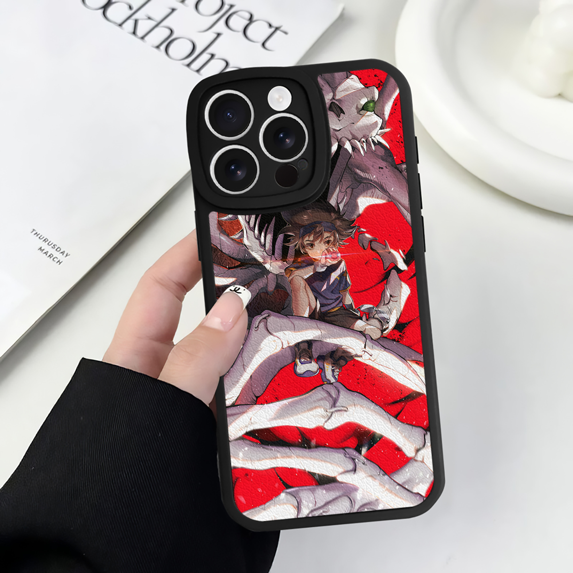 （画像用） Digimon デジタルモンスター/デジモン 【iPhone 16シリーズ対応】シリコンスマホケース（レザー調） 材質：シリコン